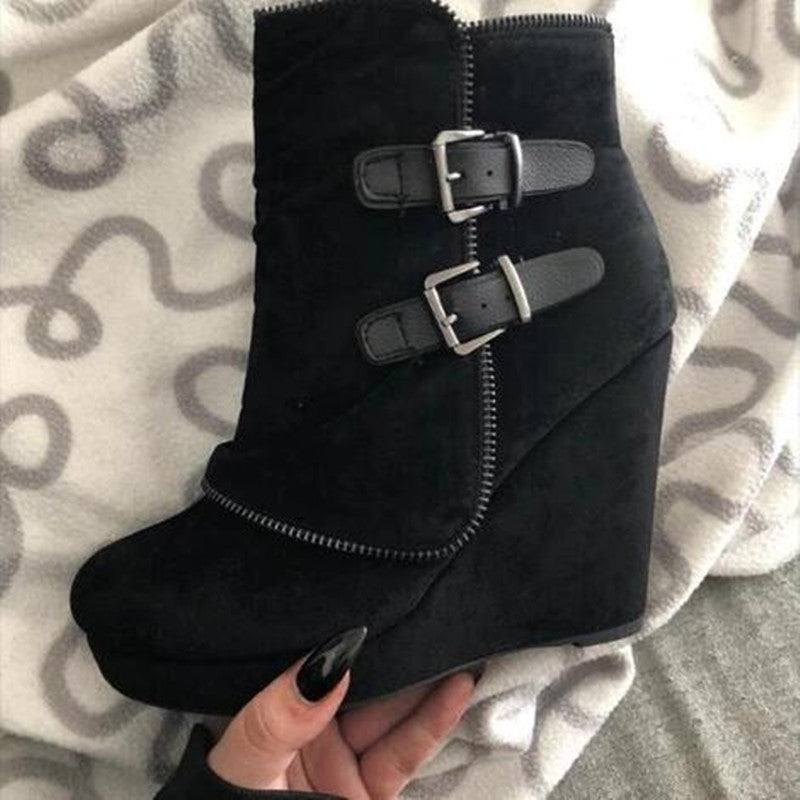 Botines de piel compactos con tacón alto y plataforma