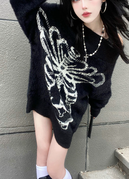 Lockerer Pullover mit Vintage-Schmetterlingsdruck