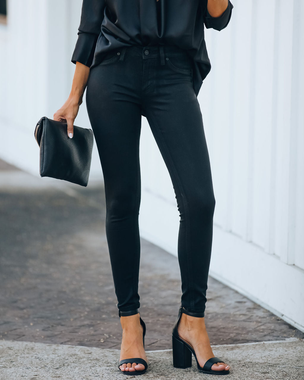 Night Out Mid Rise Coated Skinny Ins Street