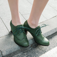 Damen Oxford Schuhe Geschnitzter Schnürstiefel mit mittlerem Absatz