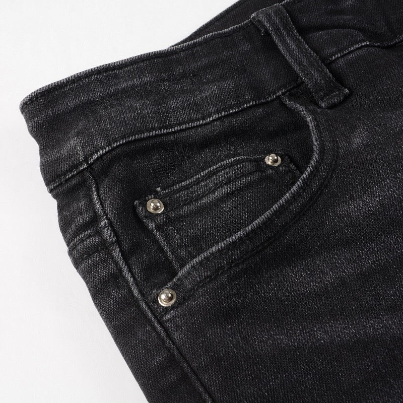 Schwarze Jeans mit Farbspritzer-Print