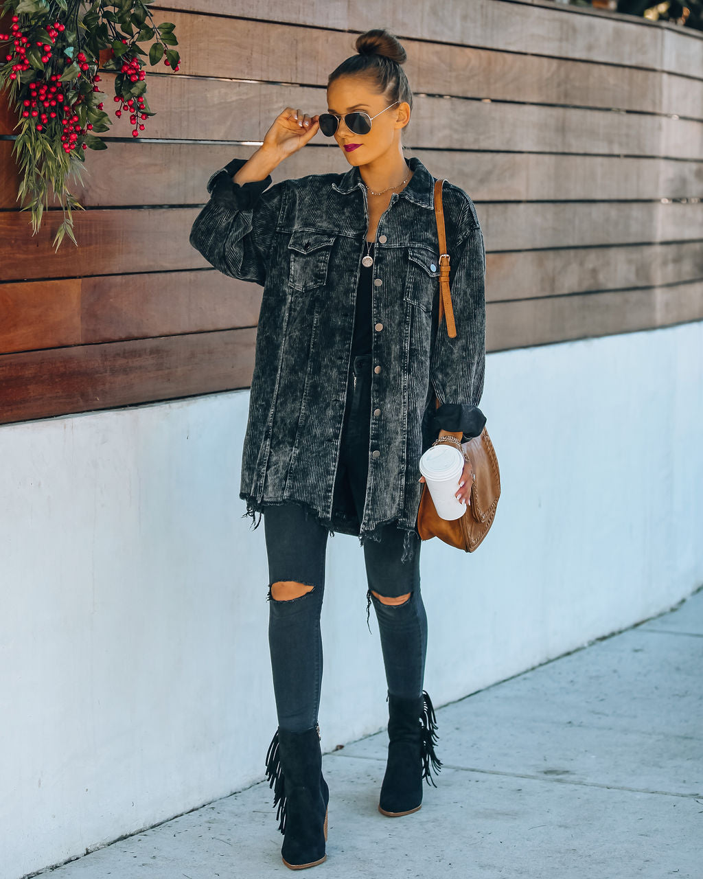 Maddy Baumwoll-Shacket aus Distressed-Cord - Steinschwarz
