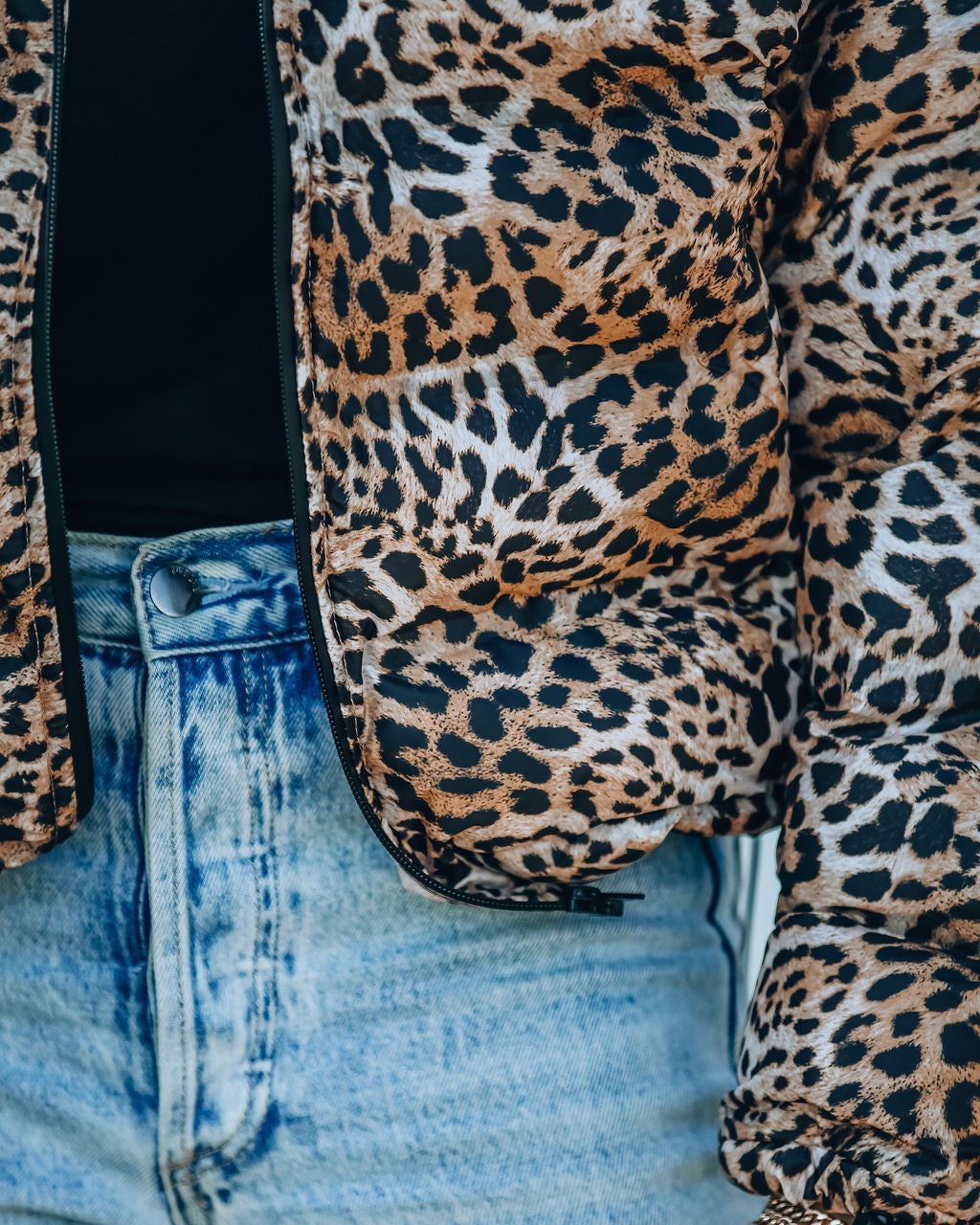 Whistler Pufferjacke mit Leopardenmuster und Kapuze