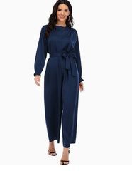 Satin-Jumpsuit mit Pattentasche, Knotensaum und Gürtel