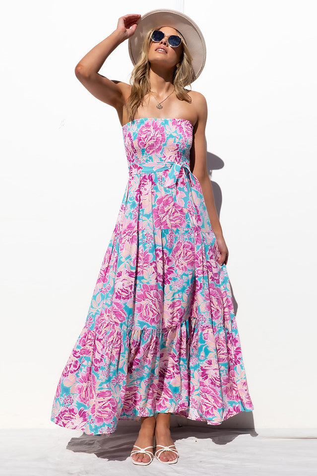 Vestido floral bohemio sin mangas