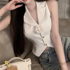 Weiße ärmellose Bluse mit Knopfleiste vorne