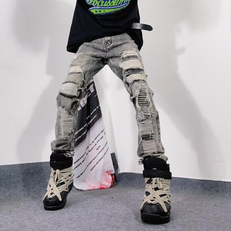 Herrenjeans mit mittlerer Taille
