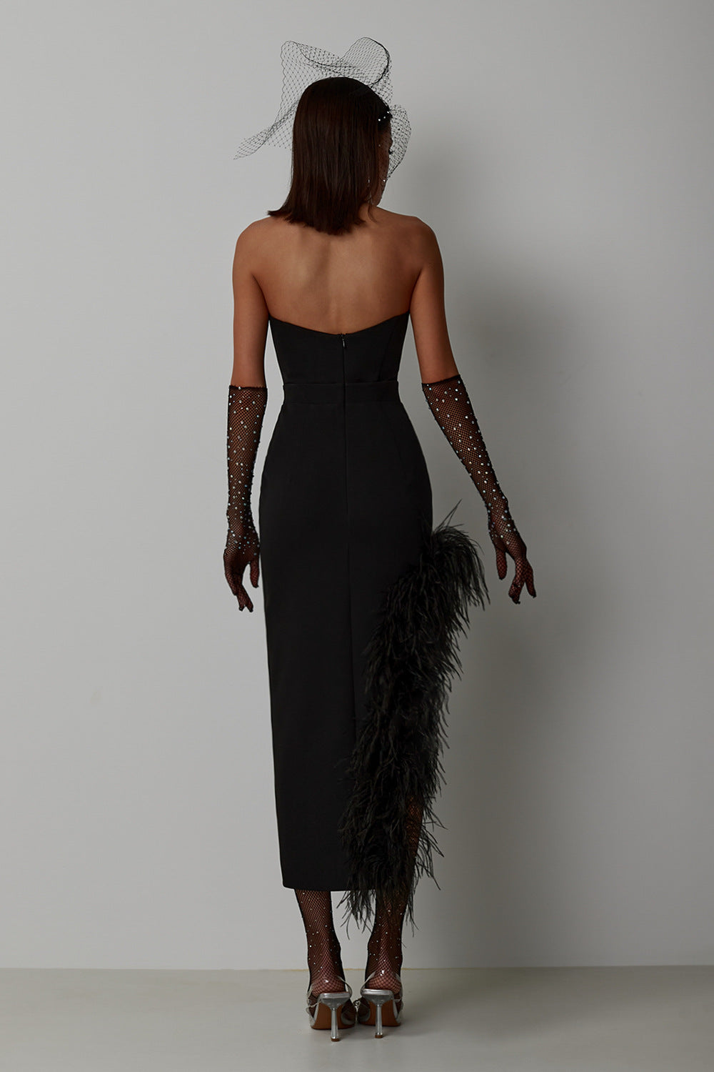 Makena – Formelles Kleid mit hohem Schlitz