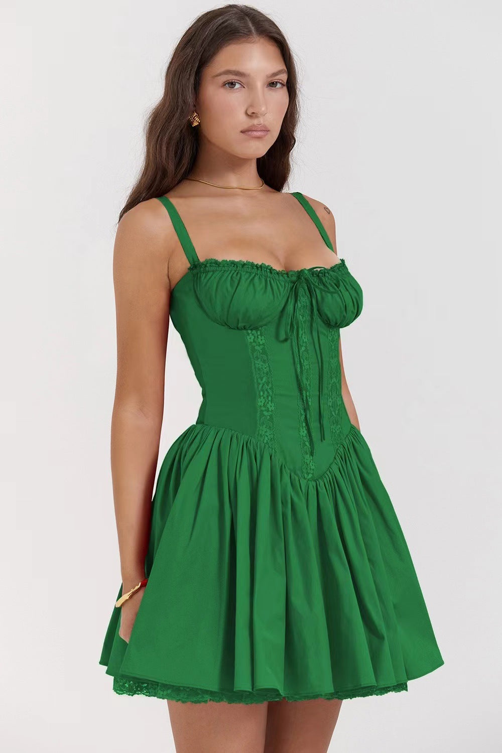Vestido de fiesta mini sin mangas con corsé de encaje, cintura baja y escote en forma de corazón