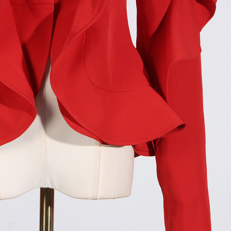 ROTE RÜSCHENJACKE
