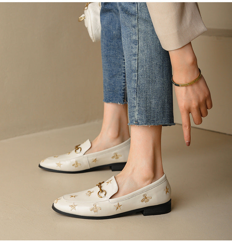 Klassische Leder-Loafer mit Bienen- und Stern-Motiv