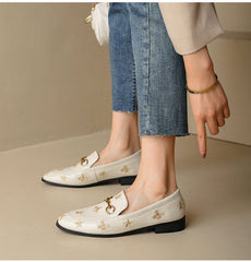 Klassische Leder-Loafer mit Bienen- und Stern-Motiv