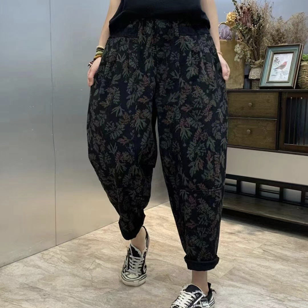 Taillierte schwarze Jeanshose mit Cinch-Print für den Winter