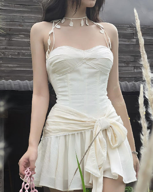 Kitchingham Neckholder-Rüschenkleid