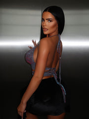 Gerafftes, kurzes Neckholder-Top mit Cut-Outs und Metallic-Print