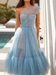 Schmales ärmelloses Abendkleid