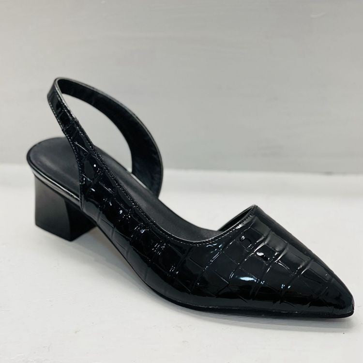 Retro-Sandalen mit spitzer Spitze und mittelhohem Absatz