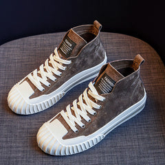 High-Top-Sneakers aus Wildleder mit Schnürung