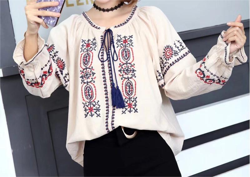 Blusa de algodón bordada con lazo delantero Qadeer - VENTA FINAL 
