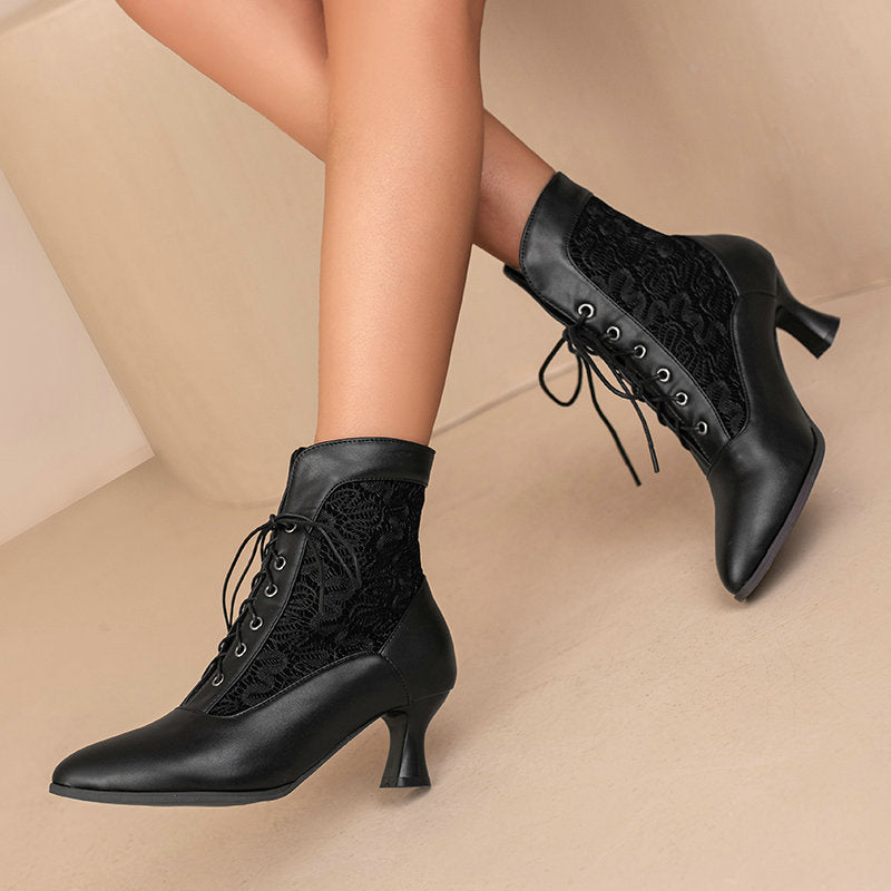 Botas Martin con hebilla recortada 