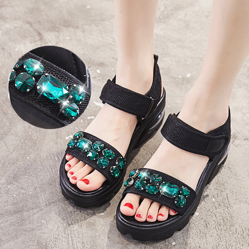 Cute Beans Sandalen mit seitlichem Klettverschluss