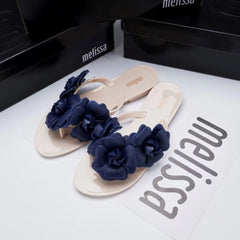Flip-Flops mit Blumen