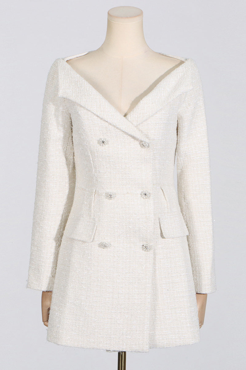Beiges zweireihiges Bouclé-Minikleid