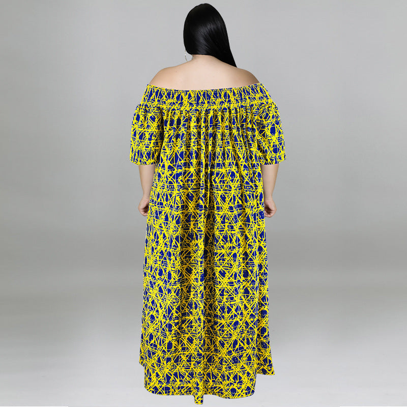 Lässiges, schulterfreies Kleid mit Print
