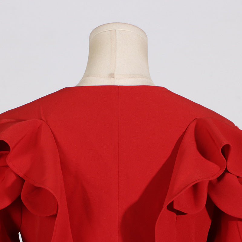 ROTE RÜSCHENJACKE