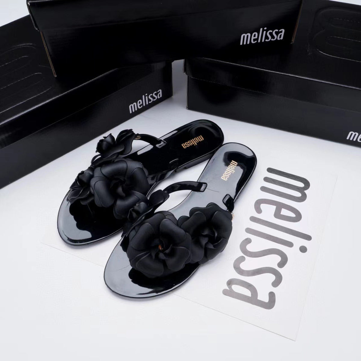 Flip-Flops mit Blumen