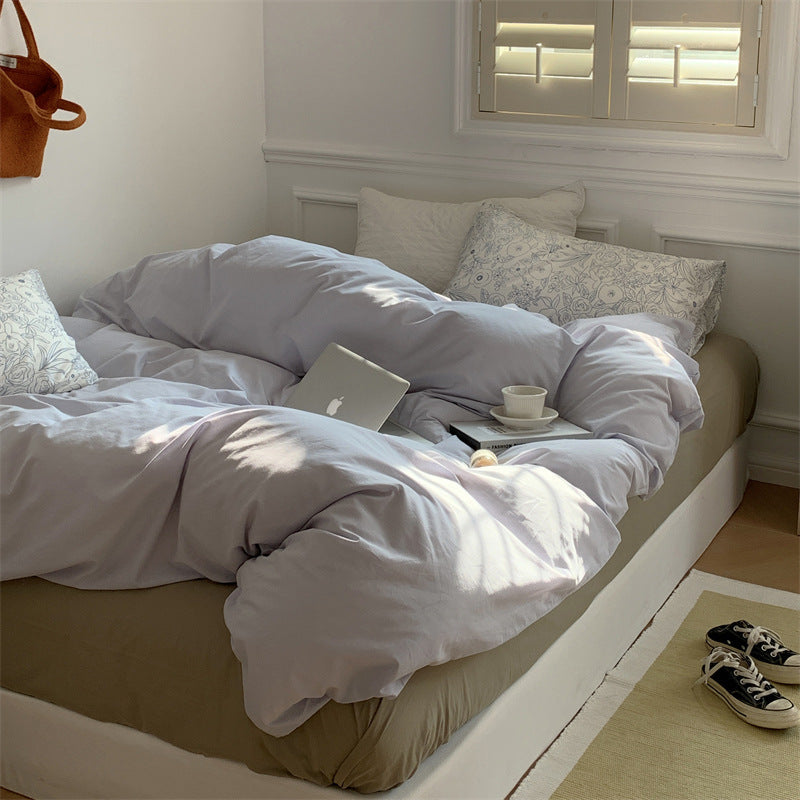 Minimalistisches Bettwäscheset mit Blumenmuster – Beige + Braun