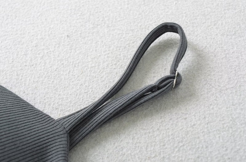 Anabella – Schwarzes Maxikleid mit Schnürung - Grau