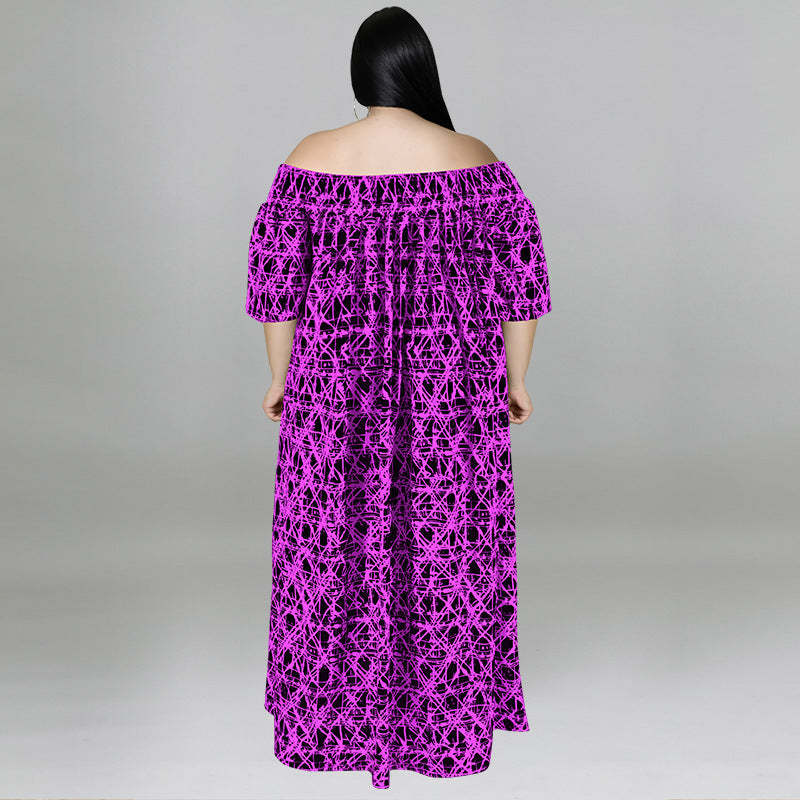 Lässiges, schulterfreies Kleid mit Print