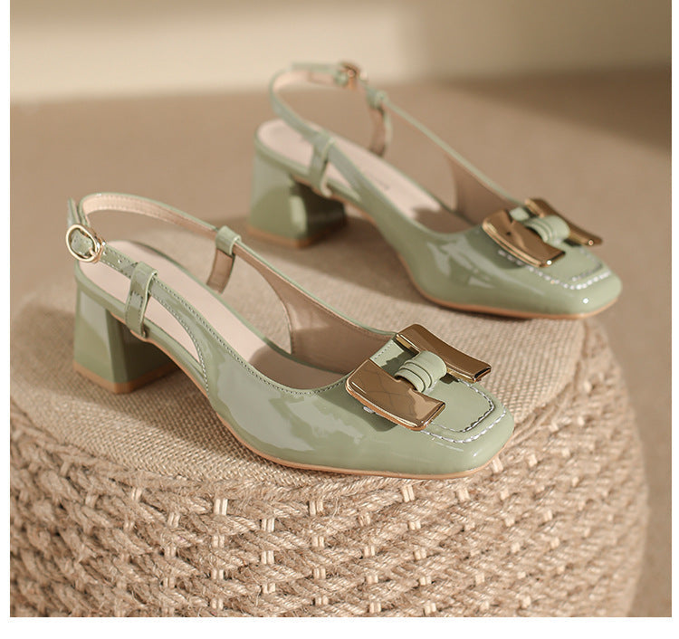 Delilah Slingback-Pumps mit Kette