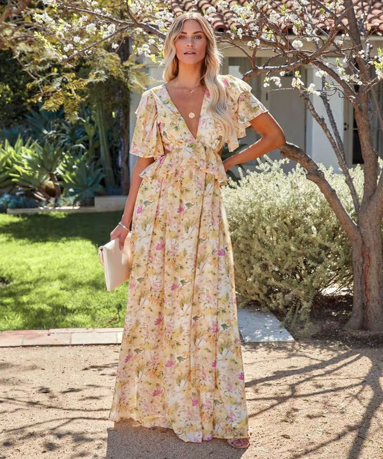 Spring Fling – Gestuftes Maxikleid mit Blumenmuster und Rüschen