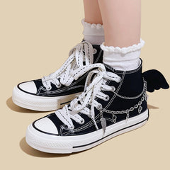 Herren-Sneaker aus Segeltuch mit Metallkette und Fledermausmotiv
