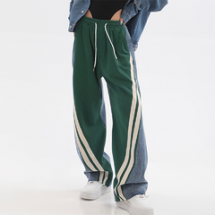 Baggy-Boyfriendjeans mit Patchwork-Streifen