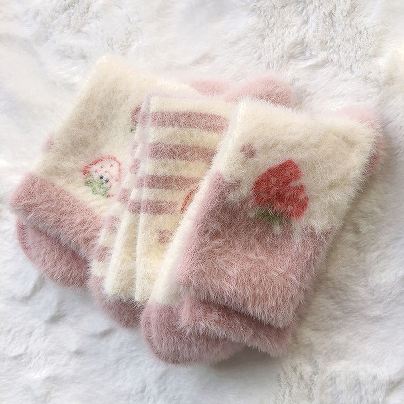 Süße rosa Erdbeermilch-Flauschsocken, 5 Paar