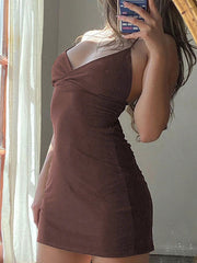 Vestido mini de fiesta con escote en V