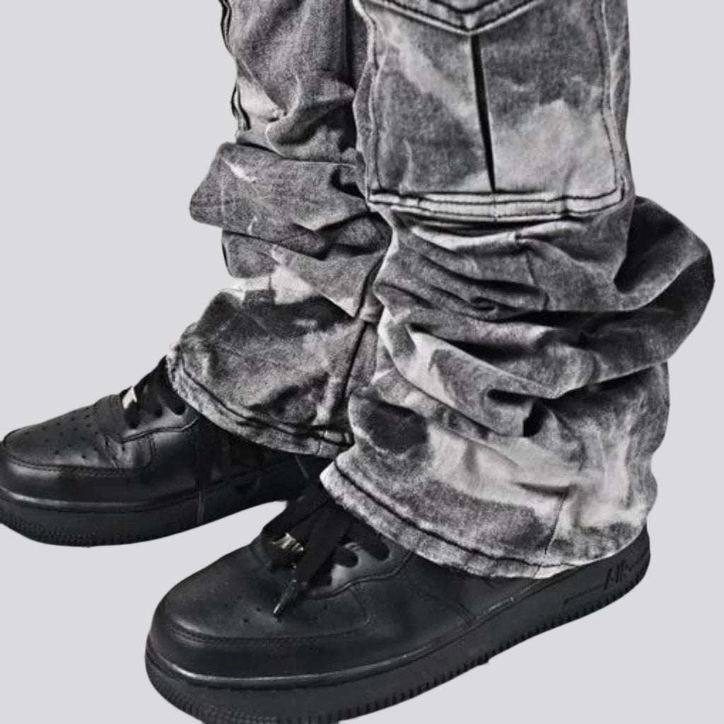 Herrenjeans mit mittlerer Taille