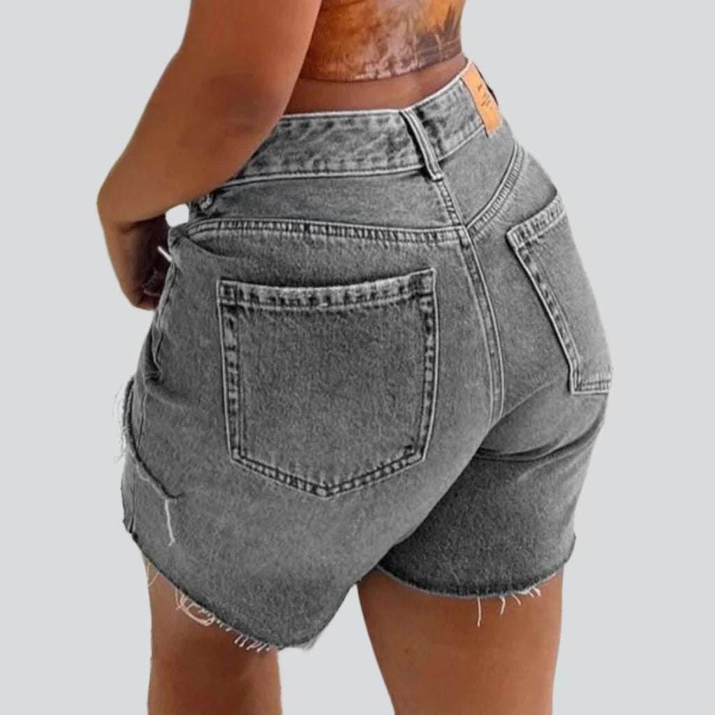 Jeansshorts mit Cut-Out-Bein für Damen