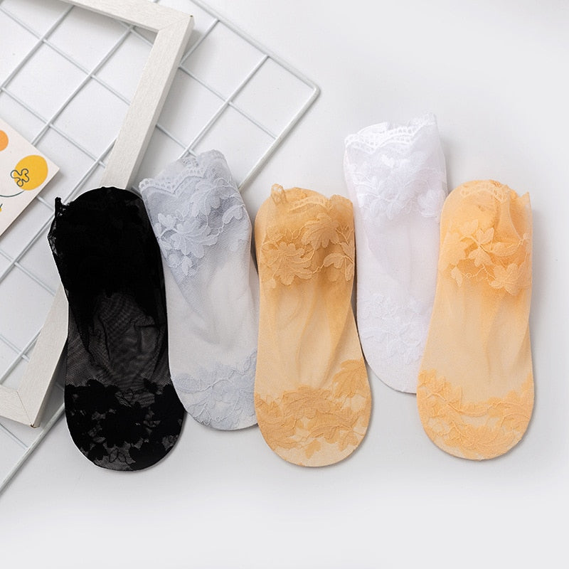 Dünne unsichtbare Spitzensocken