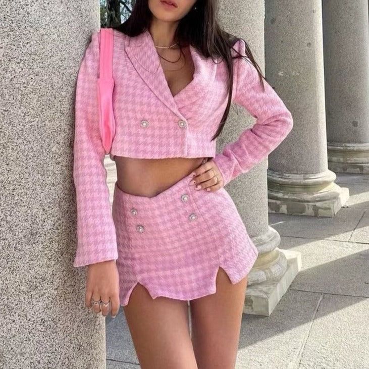 Paris Bound – Set aus kurzem Blazer mit zwei Knöpfen und Schlitzrock