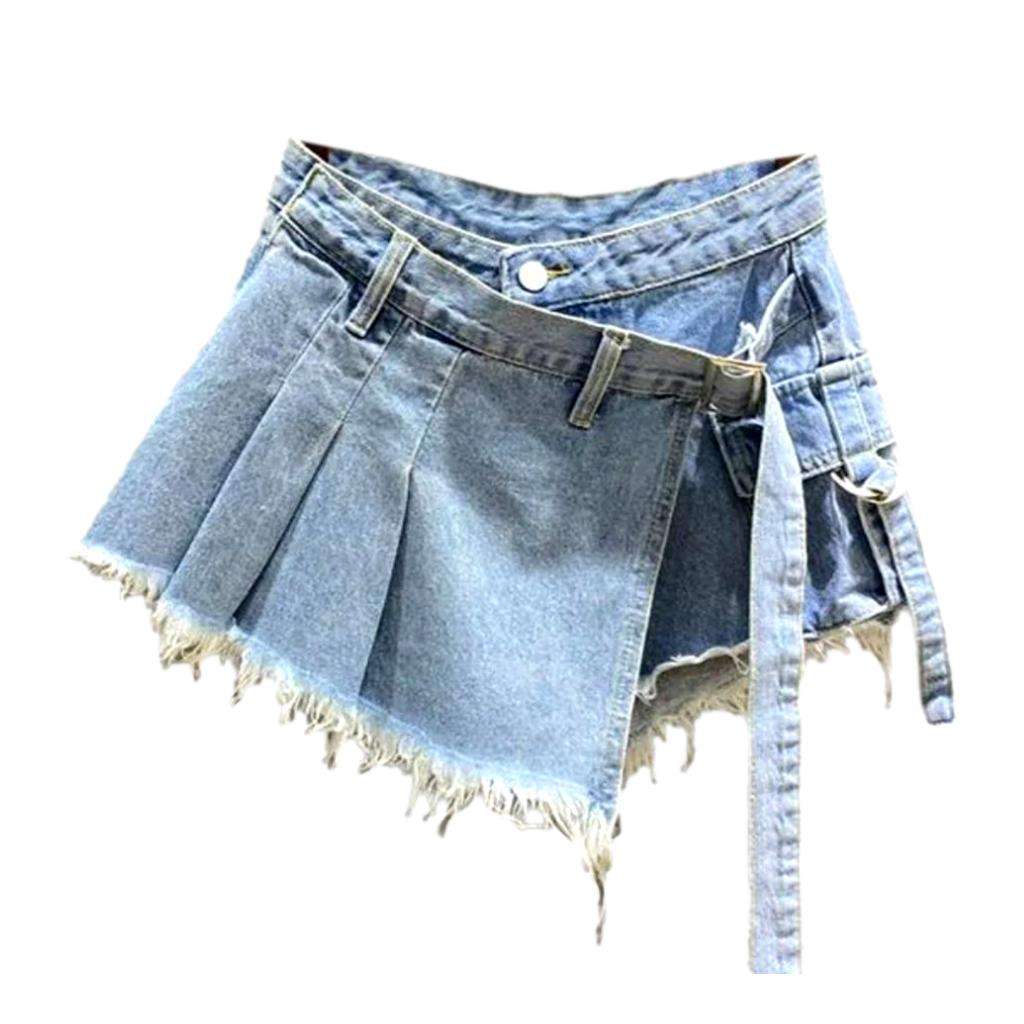Falda pantalón vaquera mini plisada asimétrica