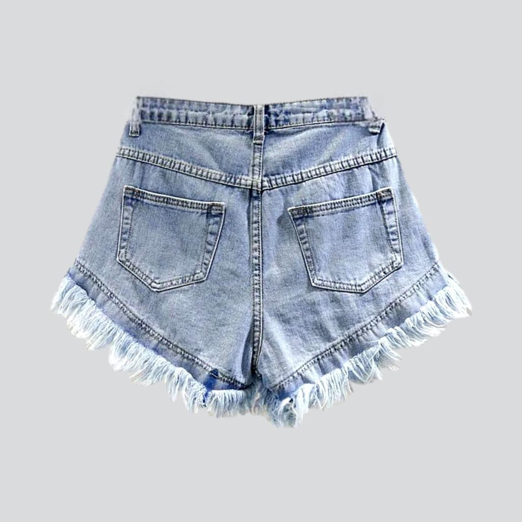 Jeansshorts mit Perlenbesatz und Used-Look