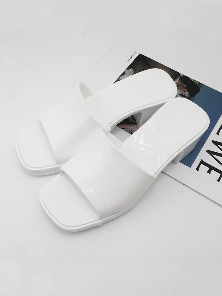 Jelly-Sandalen mit klobigem Absatz