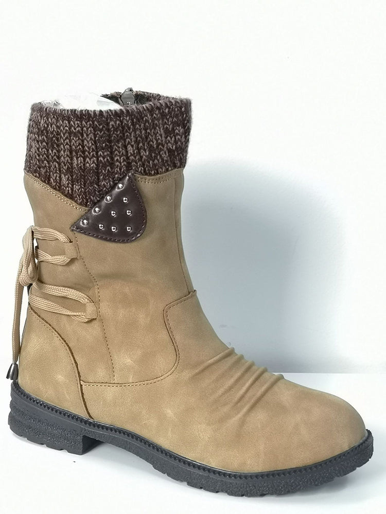 Botas cortas con tacones de bloque y cordones