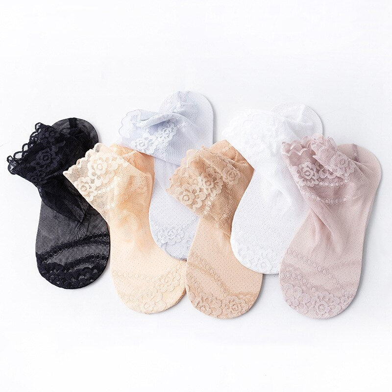 Dünne unsichtbare Spitzensocken