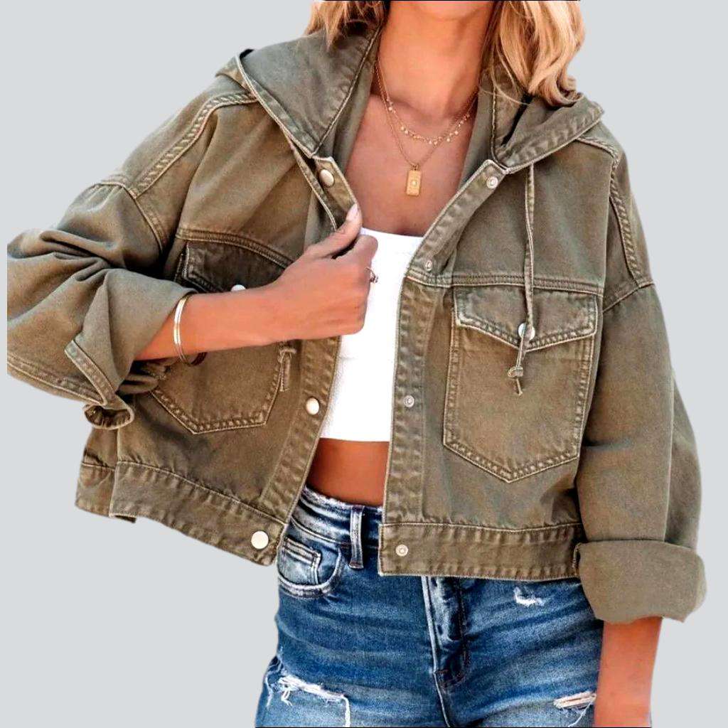 Short vintage jean jacket for ladies