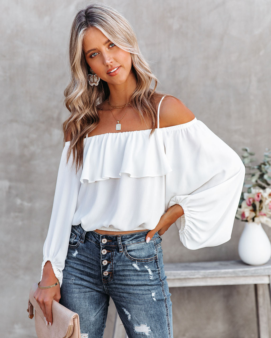 Sincerely – Schulterfreie Bluse mit Ballonärmeln - Weiß